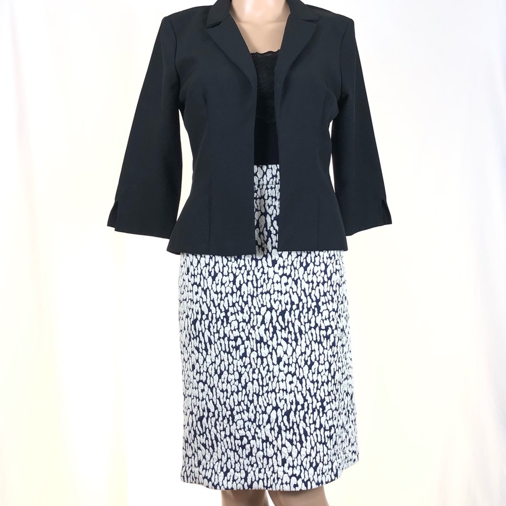 Michael Kors Women’s True Navy Skirt Size M - Picture 2 of 8